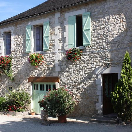 Auberge Des 7 Tours Martel Exterior photo